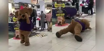 Animador disfrazado se lleva las miradas en un centro comercial al cumplir el Anitta challenge Animador disfrazado se lleva las miradas en un centro comercial al cumplir el Anitta challenge