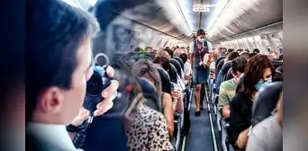 ¿Cuáles son las palabras que no debes decir durante un vuelo o en un aeropuerto?