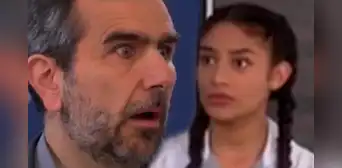 “Al fondo hay sitio”: Diego Montalbán descubre que su hijo Cristóbal está distraído por Yuly “Al fondo hay sitio”: Diego Montalbán descubre que su hijo Cristóbal está distraído por Yuly