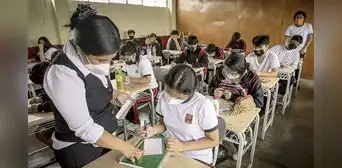 9.500 estudiantes peruanos participan en la prueba PISA 9.500 estudiantes peruanos participan en la prueba PISA
