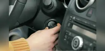 ¿Es necesario ‘calentar’ el motor del carro al encenderlo?