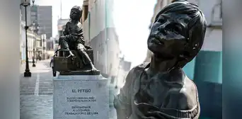 La historia de ‘Petiso’, el niño lustrabotas que murió electrocutado en la plaza San Martín