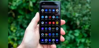 Así consiguen las apps de tu teléfono Android filtrar tus datos personales a terceros Así consiguen las apps de tu teléfono Android filtrar tus datos personales a terceros