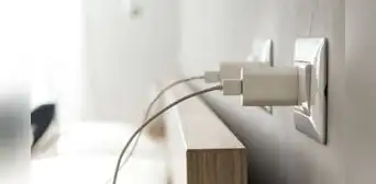 ¿Por qué se calienta tanto el cargador de tu teléfono y qué hacer cuando pasa? Aquí la respuesta ¿Por qué se calienta tanto el cargador de tu teléfono y qué hacer cuando pasa? Aquí la respuesta