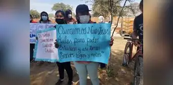 Piura: más de 1.000 estudiantes de Catacaos afectados por retraso en entrega de aulas prefabricadas Piura: más de 1.000 estudiantes de Catacaos afectados por retraso en entrega de aulas prefabricadas