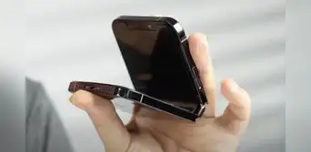 ¿Qué son las bisagras de los teléfonos plegables y por qué son muy importantes?