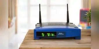 ¿En qué superficies no debes colocar tu router Wi-Fi para que el internet no se vuelva débil?