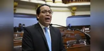 Roberto Sánchez previo a posible desafuero: “Uno tiene que dar la cara, no fugarse” Roberto Sánchez previo a posible desafuero: “Uno tiene que dar la cara, no fugarse”