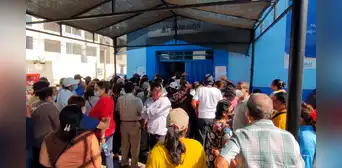 Chiclayo: pacientes viajan hasta 15 horas para sacar citas en hospital, pero se quedan sin atención