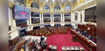 Tensión en el Congreso complica salida a la crisis