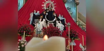 Virgen de la Candelaria viste de luto como duelo por la muerte de 21 puneños