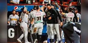 ¡Leones del Caracas campeones de la LVBP 2022-2023! ¡Leones del Caracas campeones de la LVBP 2022-2023!