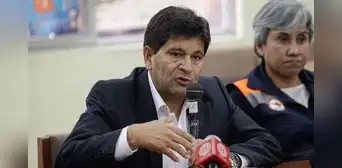 Gobernador de Arequipa, Rohel Sánchez: "Es irracional cortar mandato a alcaldes y gobernadores" Gobernador de Arequipa, Rohel Sánchez: "Es irracional cortar mandato a alcaldes y gobernadores"