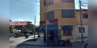 Piura: delincuentes encañonan a comensales y asaltan a cevichería en pleno centro de la ciudad Piura: delincuentes encañonan a comensales y asaltan a cevichería en pleno centro de la ciudad