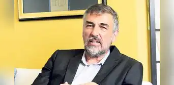 Raúl Molina: "No es la mejor manera, no contribuye a la paz decir que son todos unos terroristas” Raúl Molina: "No es la mejor manera, no contribuye a la paz decir que son todos unos terroristas”