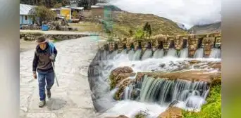 ¿Dónde queda el puente inca construido por Pachacútec y que sigue en uso 500 años después? ¿Dónde queda el puente inca construido por Pachacútec y que sigue en uso 500 años después?