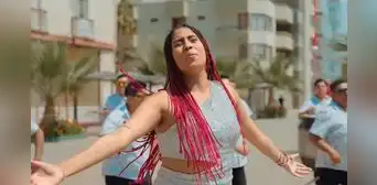 Azucena Calvay lanza videoclip oficial de su mejor éxito musical "Dejar de amarte" Azucena Calvay lanza videoclip oficial de su mejor éxito musical "Dejar de amarte"
