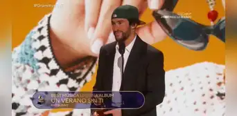 Bad Bunny se lleva el Grammy 2023 a mejor álbum de música urbana y deja emotivo discurso Bad Bunny se lleva el Grammy 2023 a mejor álbum de música urbana y deja emotivo discurso