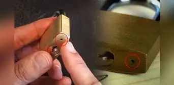 ¿Para qué sirve el pequeño agujero que encuentras en los candados? ¿Para qué sirve el pequeño agujero que encuentras en los candados?
