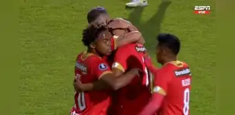 ¡Sport Huancayo acaricia la victoria! Huaccha anotó el 2-1 en los descuentos y desata la locura