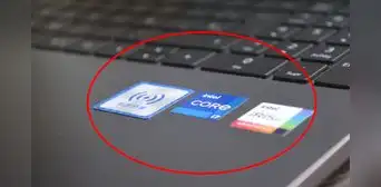 ¿Qué significan los stickers que tiene tu laptop y por qué no se recomienda quitarlos? Te diremos
