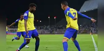 ¡Doblete de CR7! Cristiano Ronaldo anotó el segundo tras una auténtica definición ¡Doblete de CR7! Cristiano Ronaldo anotó el segundo tras una auténtica definición
