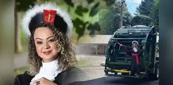 Junto al camión de basura en el que trabajó una mujer celebra su graduación como abogada
