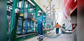 Refinería de Talara ya produce 30.000 barriles de petróleo al día Refinería de Talara ya produce 30.000 barriles de petróleo al día