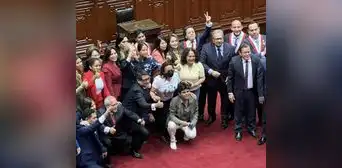 Presentan demanda de inconstitucionalidad contra ley que prohíbe reelección inmediata de congresistas
