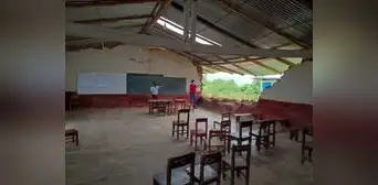 Escuelas no estarían listas para iniciar clases en Piura Escuelas no estarían listas para iniciar clases en Piura