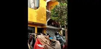 Los Olivos: extranjeros se enfrentan con cuchillos contra sus vecinos Los Olivos: extranjeros se enfrentan con cuchillos contra sus vecinos