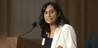 OVNI derribado en Canadá "es pequeño y cilíndrico", detalla ministra de Defensa OVNI derribado en Canadá "es pequeño y cilíndrico", detalla ministra de Defensa