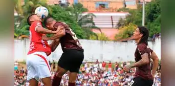 Universitario no pudo en su visita a Tarapoto: cayó 1-0 ante Unión Comercio Universitario no pudo en su visita a Tarapoto: cayó 1-0 ante Unión Comercio