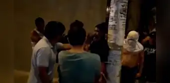 Comas: vecinos capturan a ladrón y lo amarran a poste Comas: vecinos capturan a ladrón y lo amarran a poste