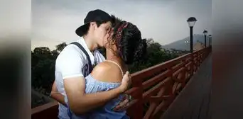 San Valentín: municipalidad de Comas premiará el beso más largo con hasta una refrigeradora San Valentín: municipalidad de Comas premiará el beso más largo con hasta una refrigeradora