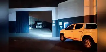 Delincuentes roban caja fuerte de media tonelada con S/368.000 de empresa Backus en Nuevo Chimbote Delincuentes roban caja fuerte de media tonelada con S/368.000 de empresa Backus en Nuevo Chimbote