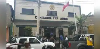 Albañil que celebraba Día de San Valentín fallece tras caer en la puerta de hospedaje Albañil que celebraba Día de San Valentín fallece tras caer en la puerta de hospedaje