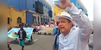 Alcalde de Trujillo y ciudadanos marcharon contra jefe policial por aumento de la inseguridad Alcalde de Trujillo y ciudadanos marcharon contra jefe policial por aumento de la inseguridad