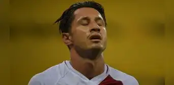 Lapadula se pronuncia por conflictos en Perú: "Deseo lo mejor al país donde nació mi madre"