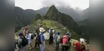 Ciudadela de Machupicchu reabre sus puertas y recibe a 700 visitantes Ciudadela de Machupicchu reabre sus puertas y recibe a 700 visitantes
