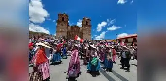 Puno insiste con marchas para exigir la renuncia de Dina Boluarte