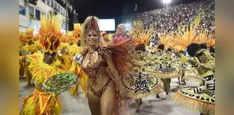 Carnaval de Río de Janeiro vuelve sin restricciones y pondrá a bailar a 46 millones de personas Carnaval de Río de Janeiro vuelve sin restricciones y pondrá a bailar a 46 millones de personas