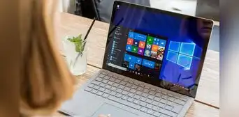 ¿Qué podría pasarle a tu computadora si no la actualizas a Windows 11? Aquí te diremos