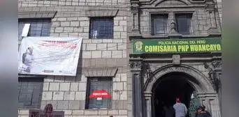 Trabajador encuentra S/2.000 en la calle y se gasta la mitad del dinero que sería de una pareja Trabajador encuentra S/2.000 en la calle y se gasta la mitad del dinero que sería de una pareja