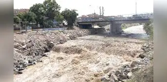 Caudal del río Rímac alcanza su nivel máximo y no hay un plan contra huaicos Caudal del río Rímac alcanza su nivel máximo y no hay un plan contra huaicos