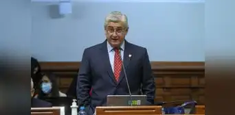 Juan Carlos Lizarzaburu gastó más de S/200.000 en viajes al extranjero para él y su asesor Juan Carlos Lizarzaburu gastó más de S/200.000 en viajes al extranjero para él y su asesor