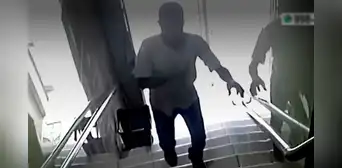 "En el nombre del Padre, Hijo y Espíritu Santo": ladrón se persigna antes de robar en Puente Piedra