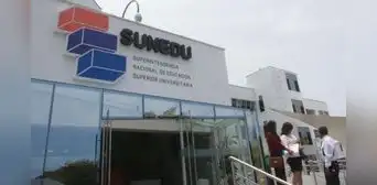 Universidades en Arequipa analizan situación de elección de titular Sunedu