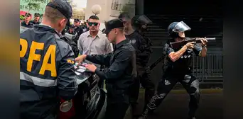 Policía persigue y mata a balazos a adolescente de 16 años que robó una moto Policía persigue y mata a balazos a adolescente de 16 años que robó una moto