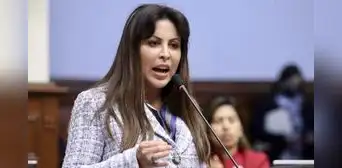 Patricia Chirinos denuncia a Aníbal Torres por rebelión y pide su inhabilitación por 10 años